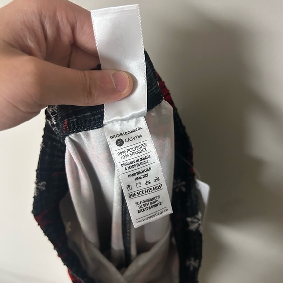 Sweetlegs Christmas Leggings - Picture 4 of 4